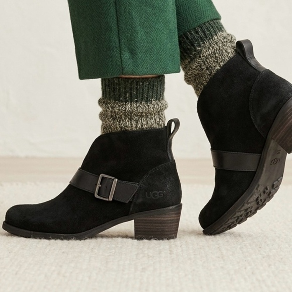 UGG Wright Belted Black Suede Ankle Booties 1014184